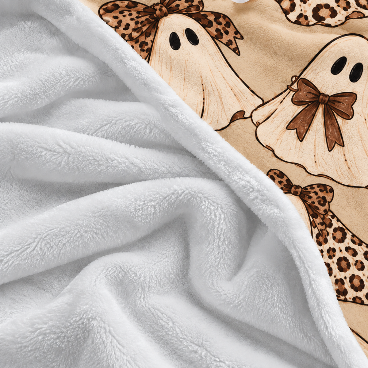Twefex Leopard Ghost Halloween Blanket, Soft Flannel Throw with Cute Ghosts, Bows and Witch Hat Print, Neutral Fall Decor and Gift